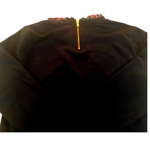 J. Crew Black Knit Top Red Plaid Collar Cuffs Size Medium - Picture 4 of 5